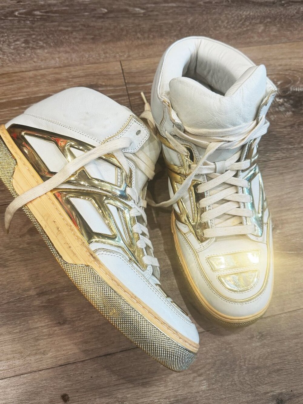 Alejandro Ingelmo Tron high-top - White and Gold - Size 10 RARE
